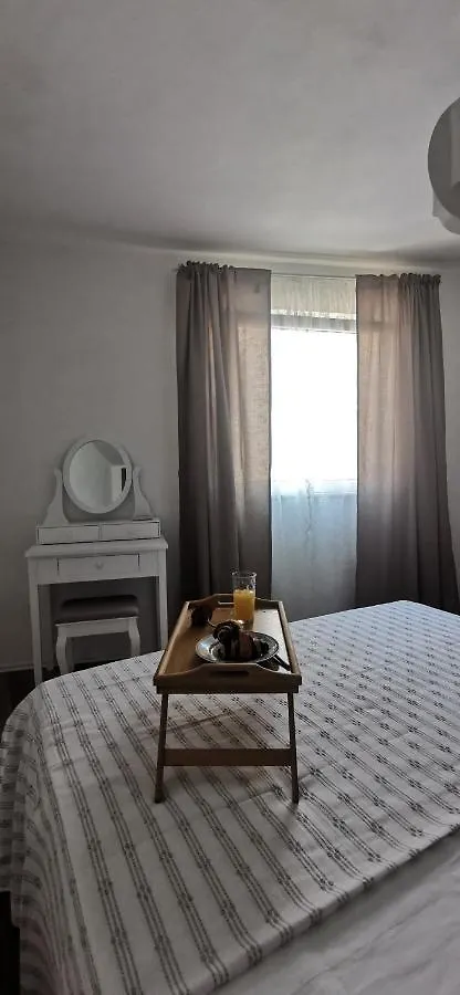 Prázdninový dům Vacation Home Kovachnica Vrbnik  Chorvatsko